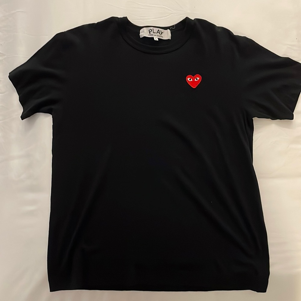 Comme Des Garcons Embroidered Heart Patch Tee